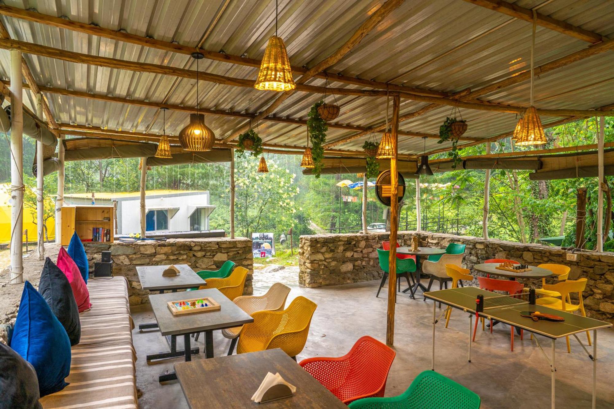 Whoopers Boutique Resort Jibhi Exterior photo