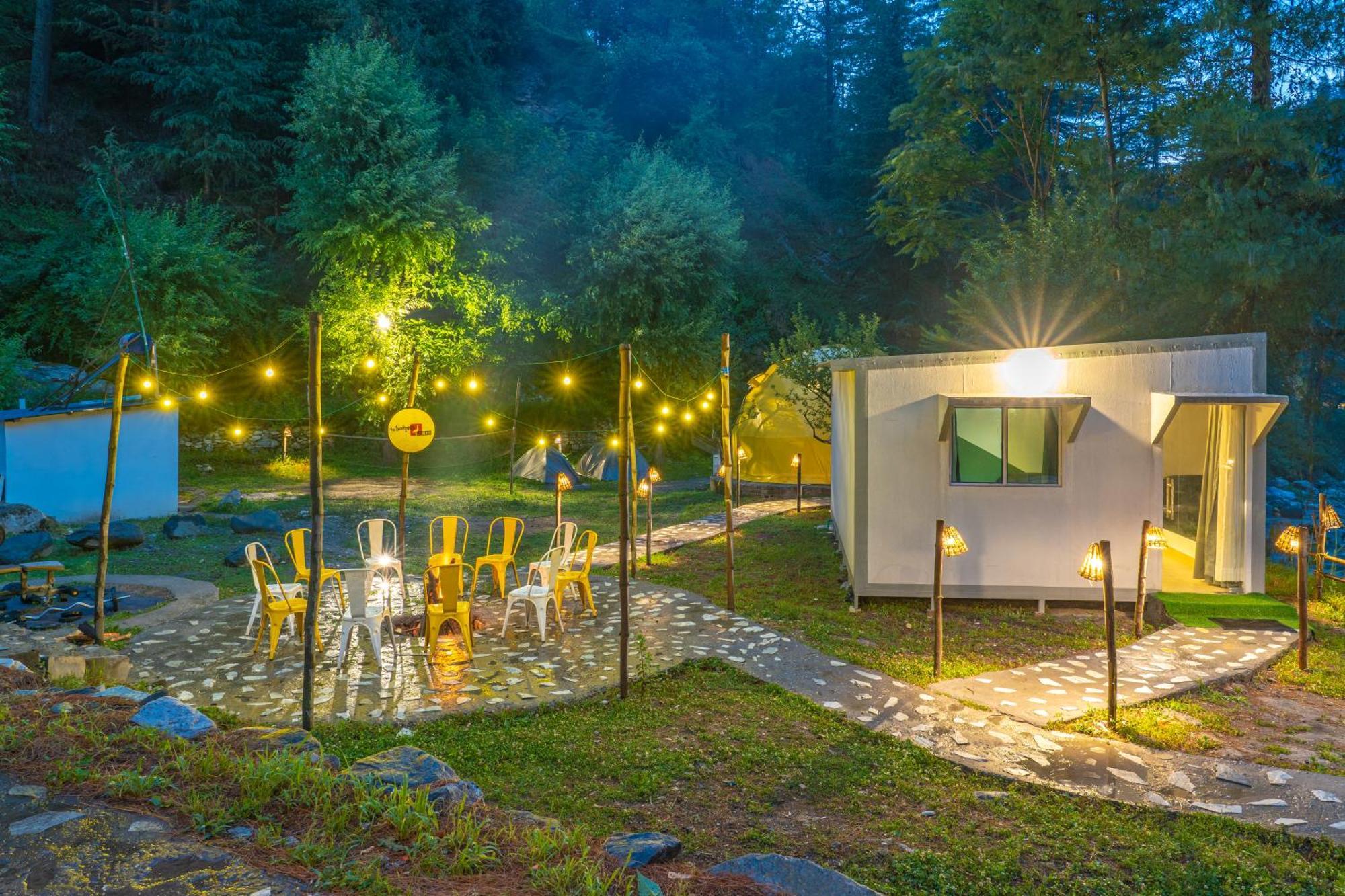 Whoopers Boutique Resort Jibhi Exterior photo