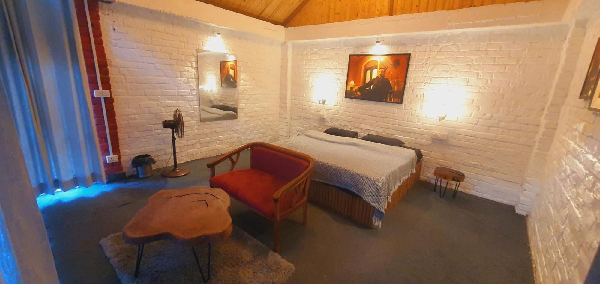 Whoopers Boutique Resort Jibhi Exterior photo